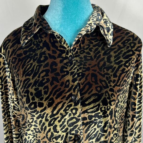Vintage y2k DENIM & CO. Vintage Leopard Print Velvet Button-Up Shirt (Size S) - Picture 6 of 7